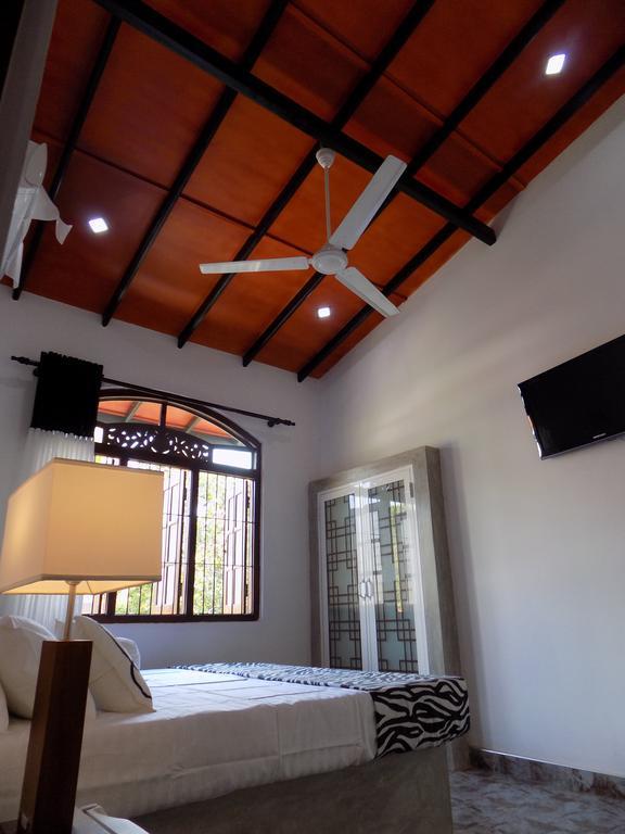 Prosperity Villa Negombo Exterior photo